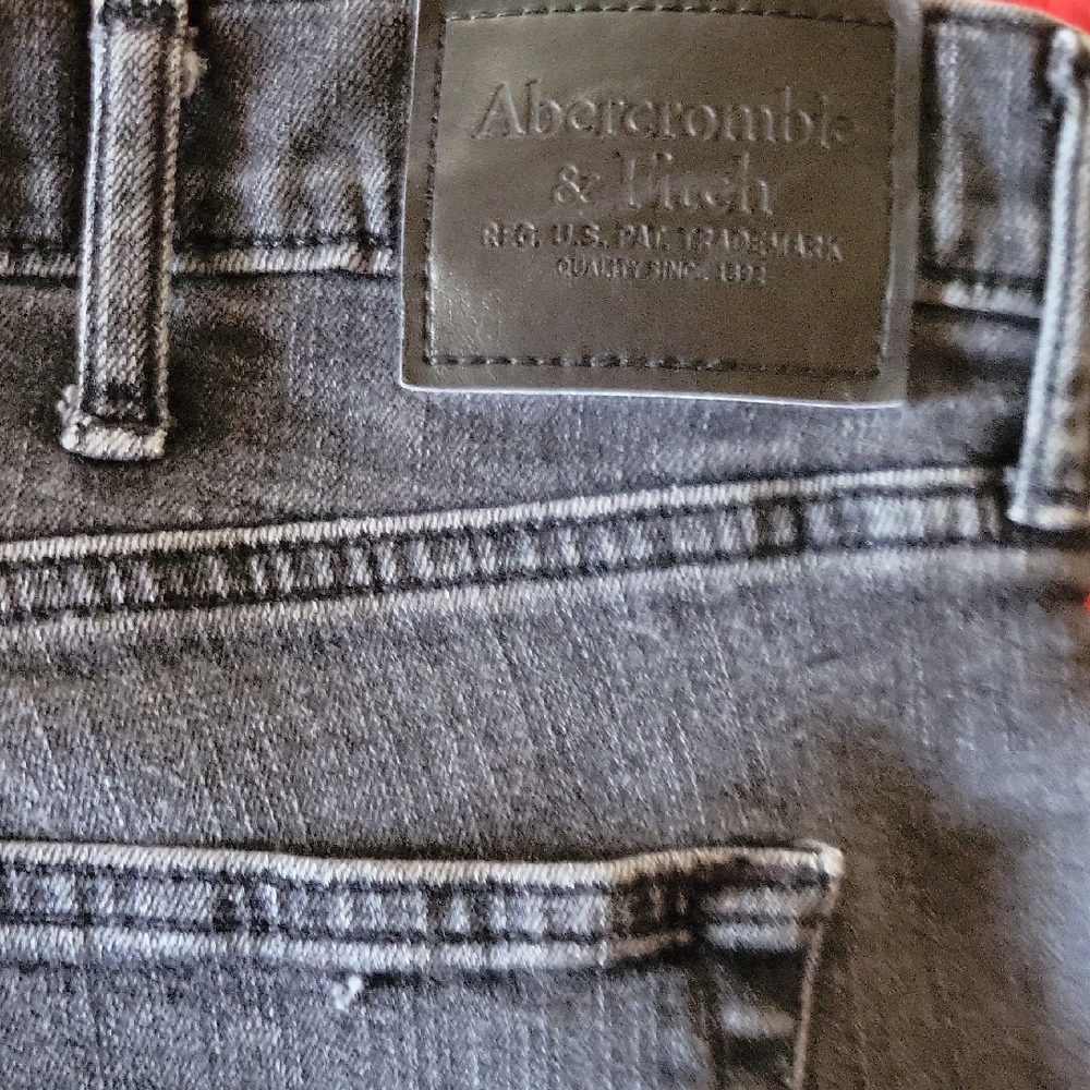Abercrombie & Fitch Men's Dark Gray Jeans